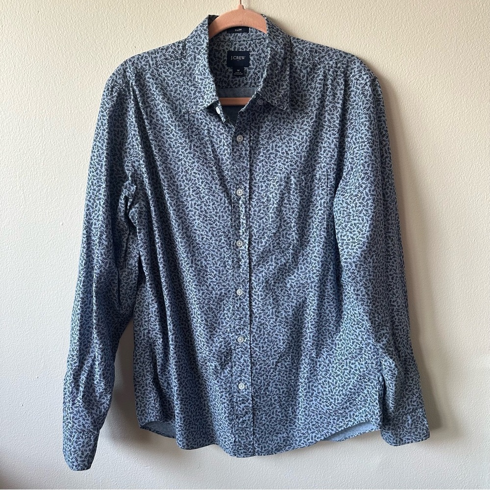 Men's M J. Crew Floral Button Down Shirt.